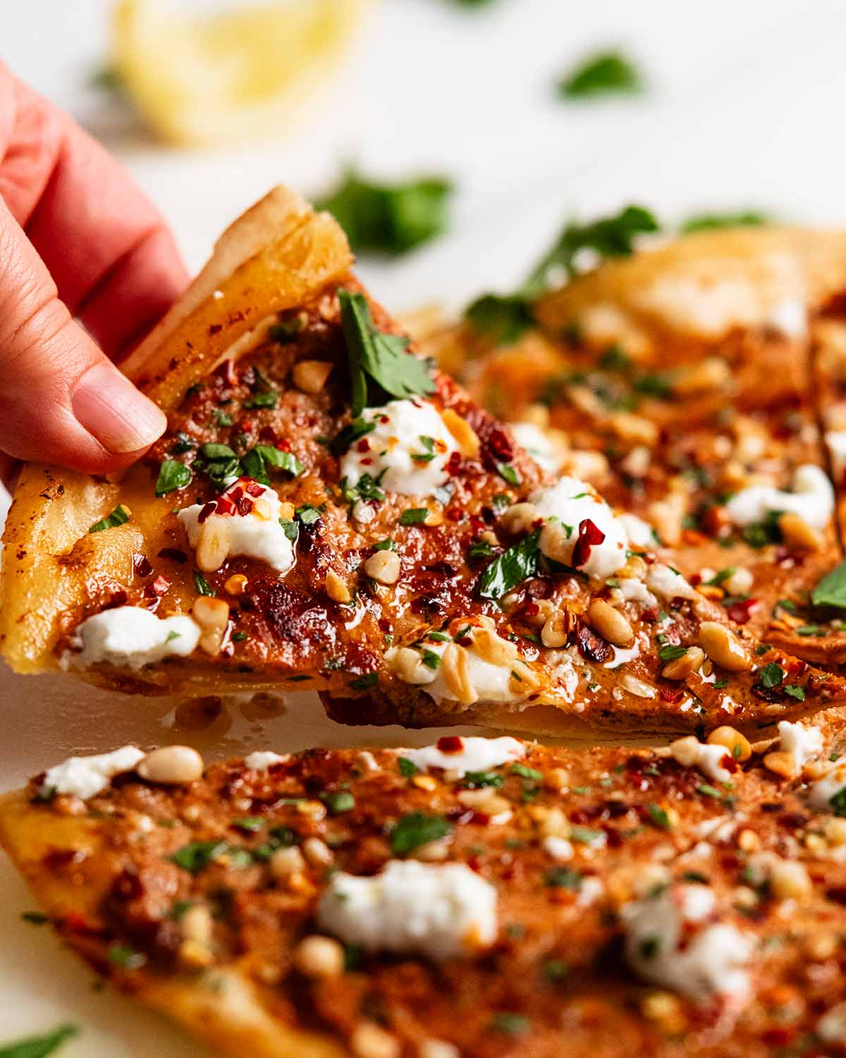 8 minute Lebanese Pizza – chicken mince recipe!