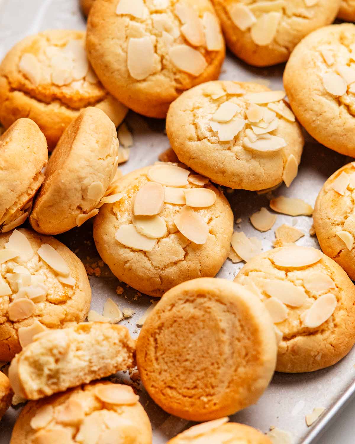 Irene’s Cretan biscuits (Greek almond cookies)